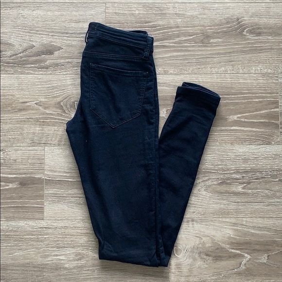 Big Blue Jeggings. - Picture 1 of 3